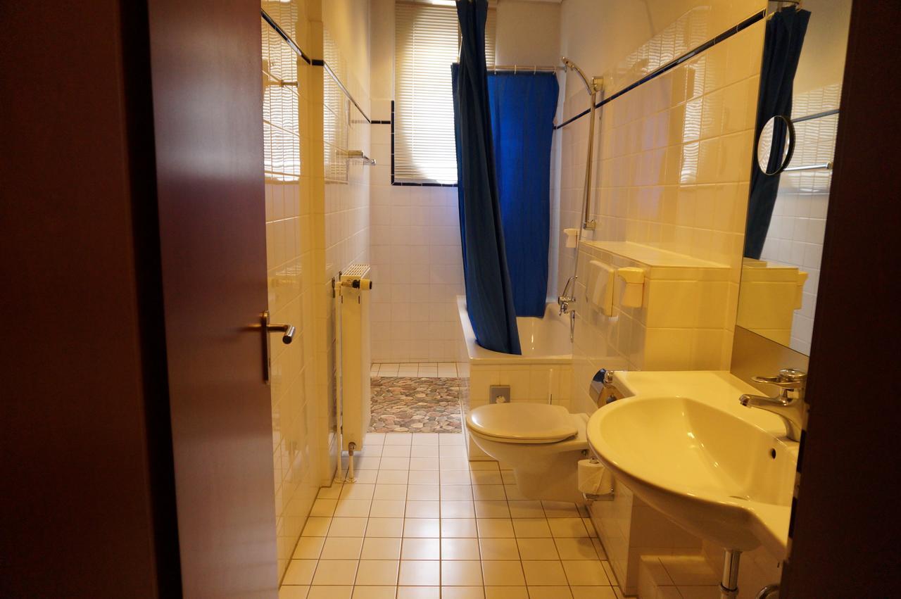 Sweet Dream Hostel & Pension - Self Check-In Guestrow Exterior photo